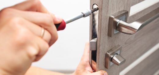 Advantages of Working with an Experienced Serrurier Antony Pas Cher