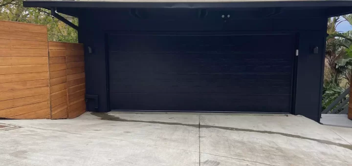 Professional-Garage-Door-Repair-Contractor