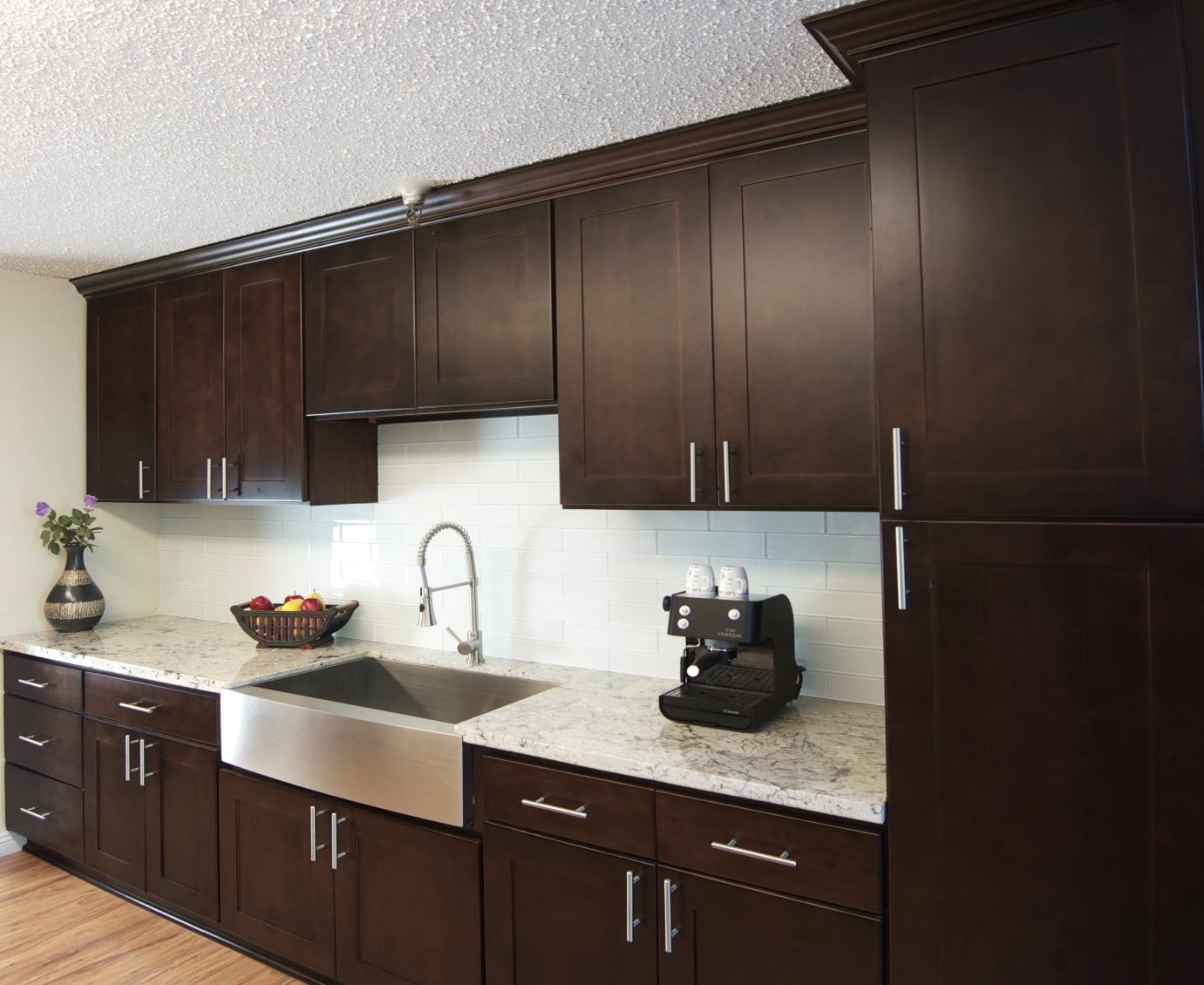 Brown Kitchen Cabinets