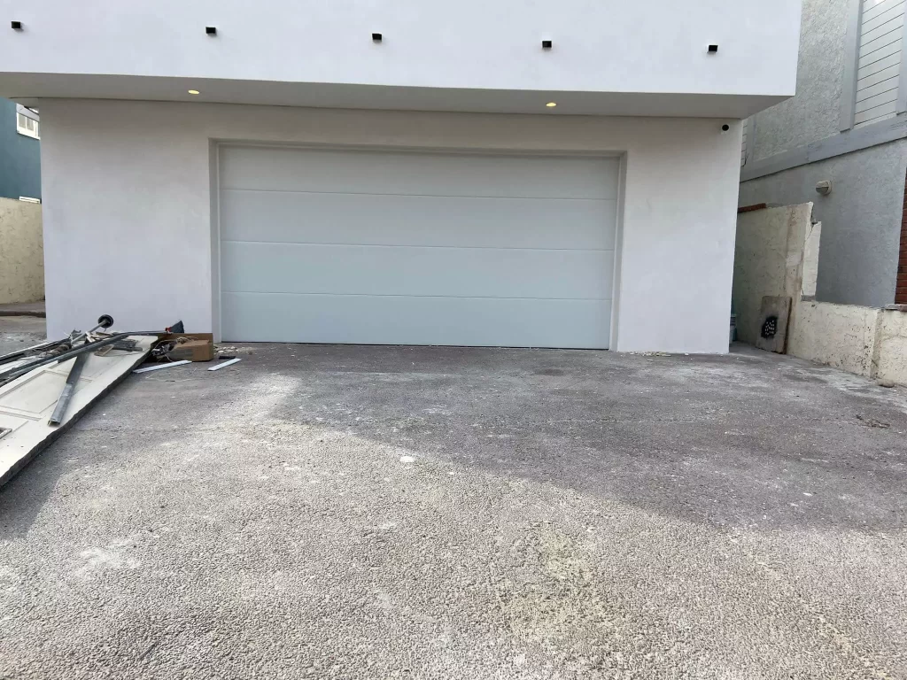 Garage Door Rolling