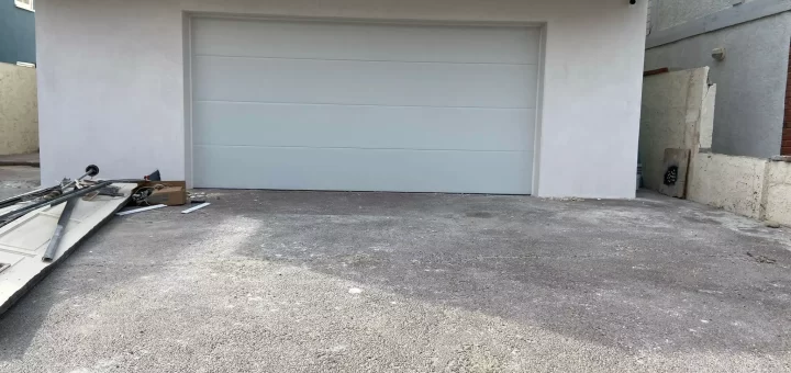 Garage Door Rolling